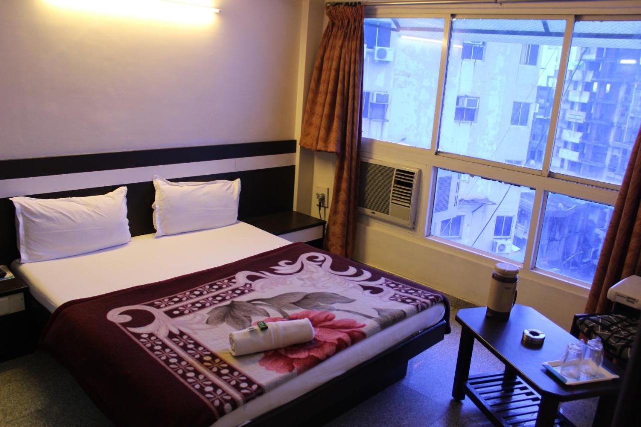 Hotel Alpha Vadodara Ngoại thất bức ảnh